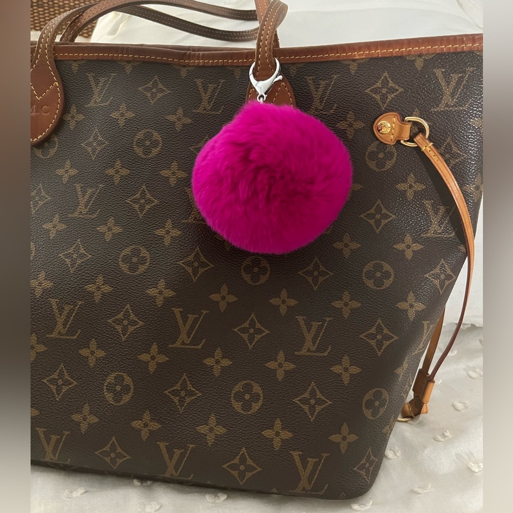 Beautiful and fun fuscia pompom bag charm
